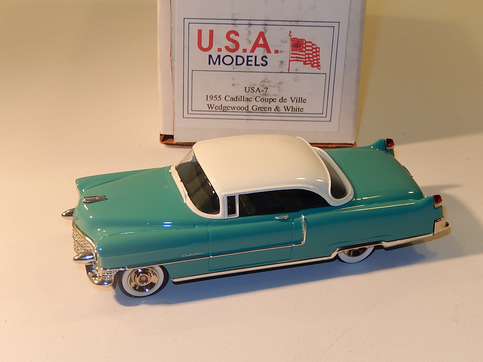 USA Models : 1955 Cadillac Coupe de Ville --> SOLD